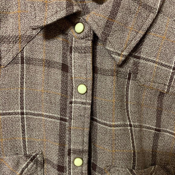Pearl Snap From Buckle! - Picture 3 of 4